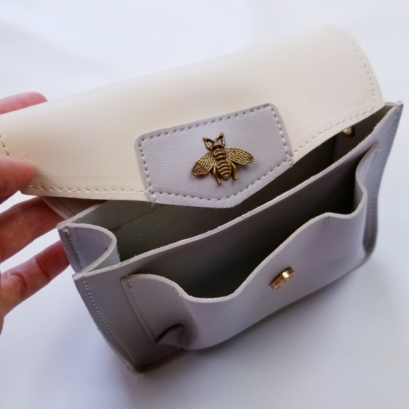 Soft vegan leather Crossbody Messanger bag purse - Picture 5 of 8